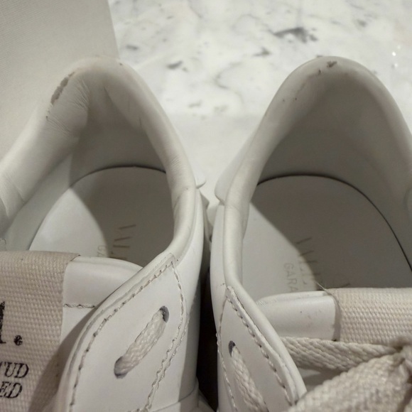 Valentino Garavani 11. Rockstud Untitled White Sneakers Size 38 - Picture 3 of 10